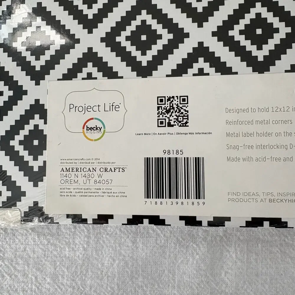 Project Life Heidi Swapp Geometric 12x12 Scrapbook Album D-Ring New Sealed